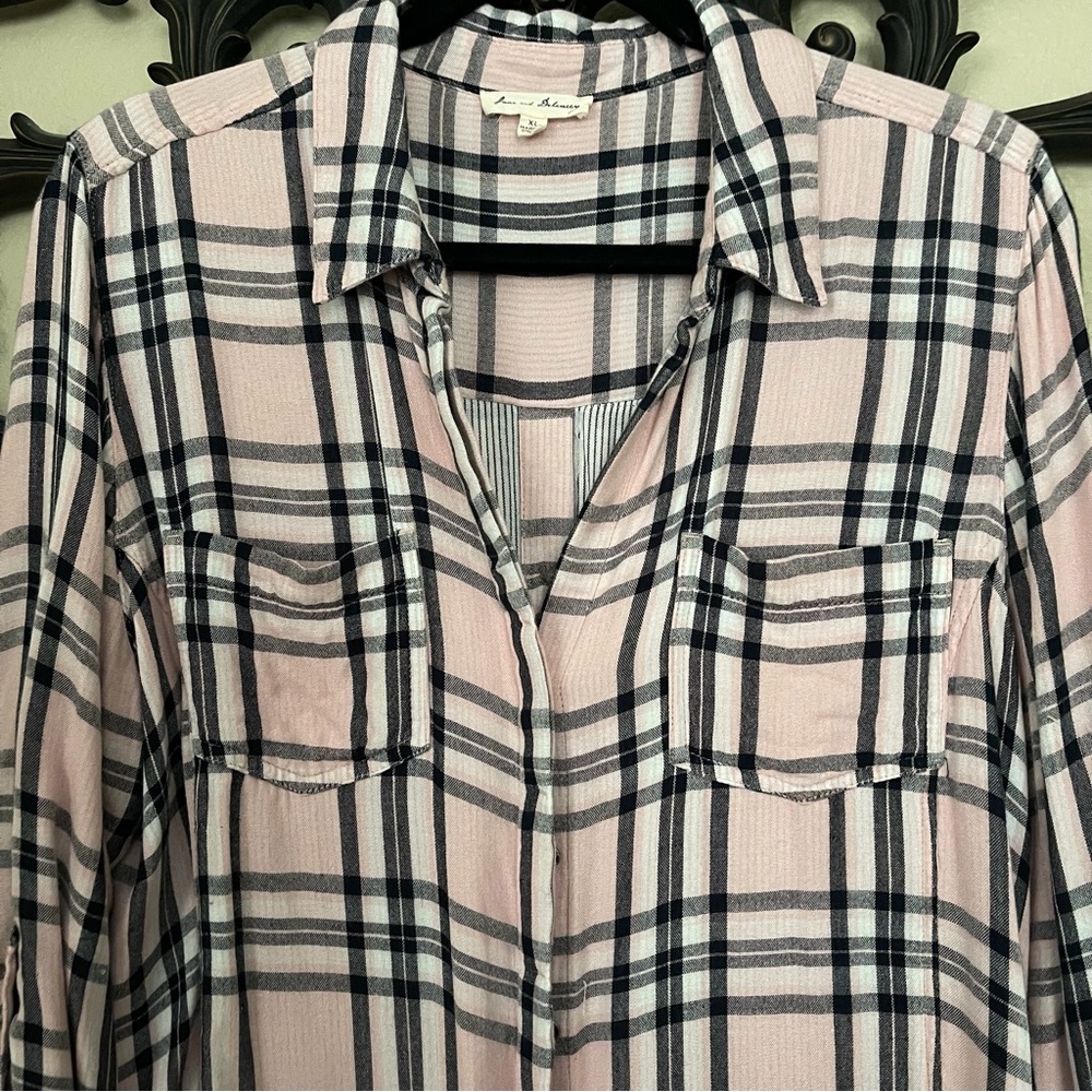 Jane and Delancey Plaid Button Up Shirt Size XL - Picture 2 of 16